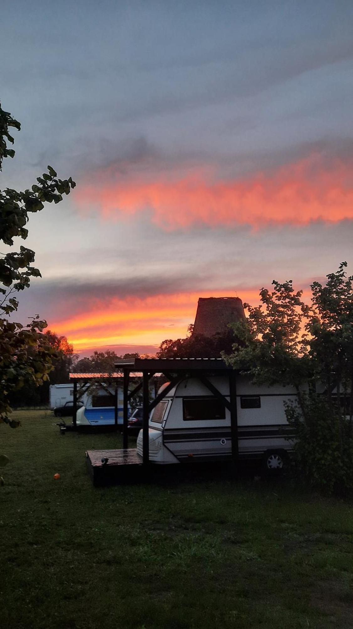 Camping Prie Maluno Zagare 外观 照片