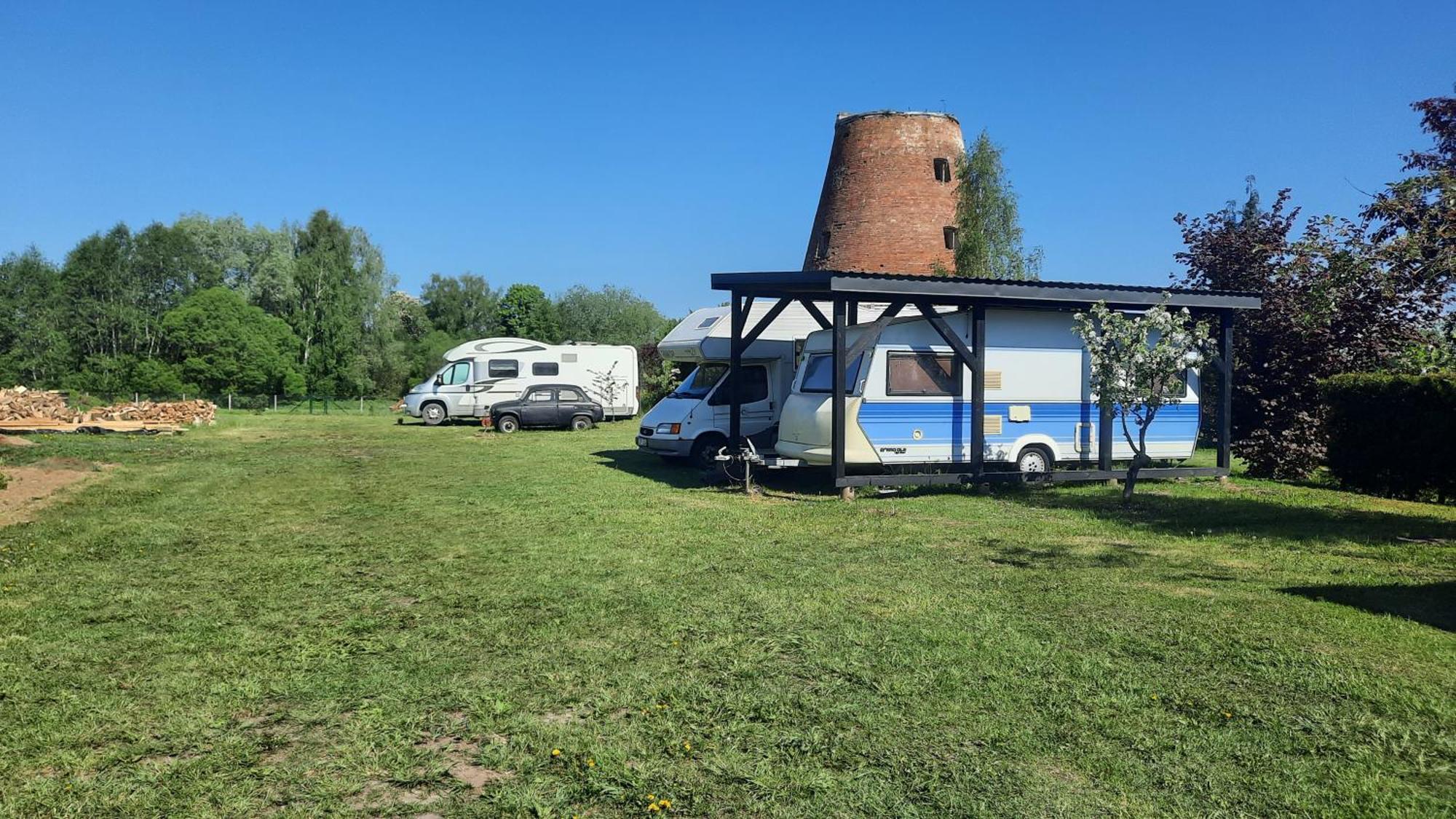 Camping Prie Maluno Zagare 外观 照片